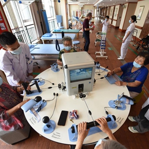 三部門權威解讀 26條紓困扶持政策如何為養(yǎng)老托育及信息技術服務業(yè)注入新活力